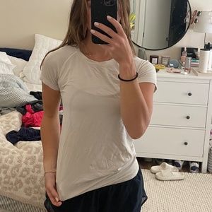 Lululemon Swiftly Tech Short-Sleeve Shirt, White, Size 6